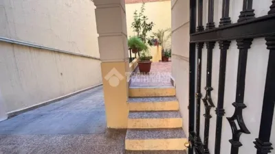 Flat on Calle de San Bernardo photo 9