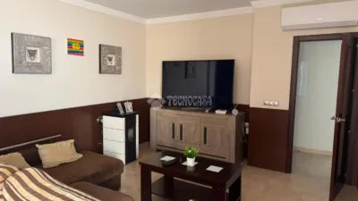 Semi-detached house in La Carlota photo 3
