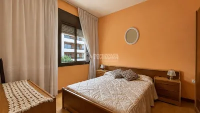 Apartment in El Guinardó photo 14