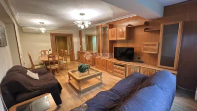 Apartment in Alameda de Osuna photo 5