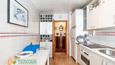 Flat on Calle de Aristóteles photo 22