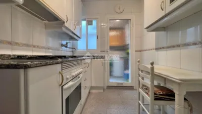 Apartment in El Guinardó photo 9