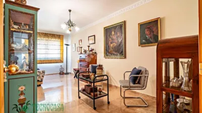 Flat on Calle de Aristóteles photo 5