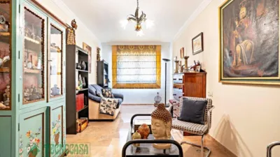 Flat on Calle de Aristóteles photo 6