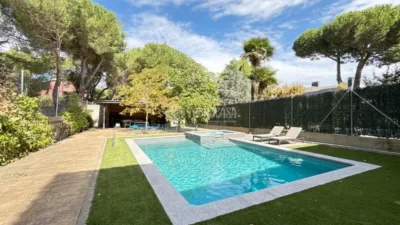 Semi-detached house in La Navata photo 35