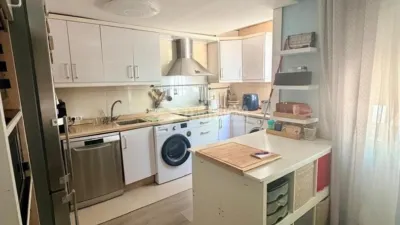 Flat on Calle Arruza photo 2