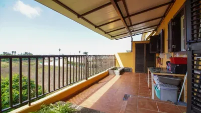 Terraced house in La Caridad photo 3