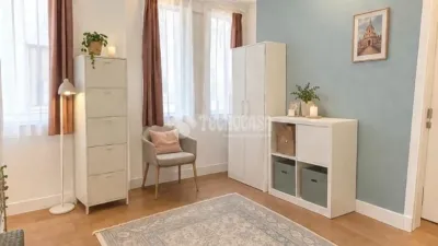 Apartment in Palacio photo 8