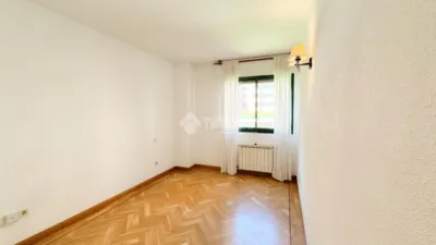 Apartment in Alameda de Osuna photo 20