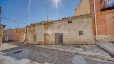 Townhouse in Torrelobatón photo 2