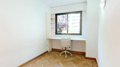 Apartment in Alameda de Osuna photo 18