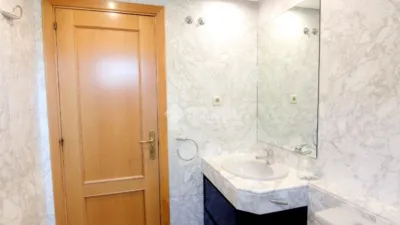 Apartment in Alameda de Osuna photo 27