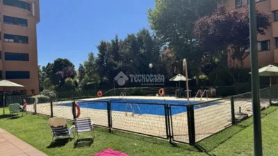 Apartment in Alameda de Osuna photo 32