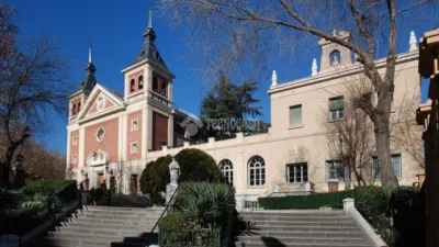 Apartment in Adelfas photo 11