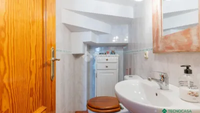 Semi-detached house in Barrio de Archilla photo 14