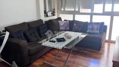 Apartment in Sant Feliu de Llobregat photo 3