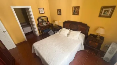 Single-family home on Calle Montepiedad photo 12
