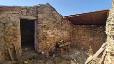 Rustic house on Calle Medinaceli photo 5