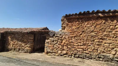 Rustic house on Calle Medinaceli photo 25