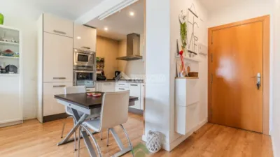 Apartment in Noreste photo 2