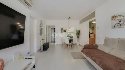 Apartment in Sant Feliu de Llobregat photo 8