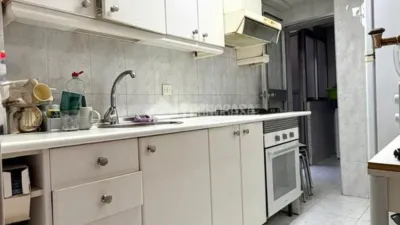 Apartment on Llanos de Escudero Street photo 13