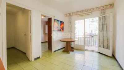 Apartment in Sant Feliu de Llobregat photo 4