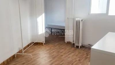 Flat on Calle Francisco Silvela photo 11
