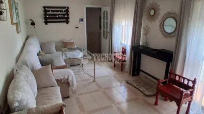 Apartment in Valdezorras-El Gordillo photo 10