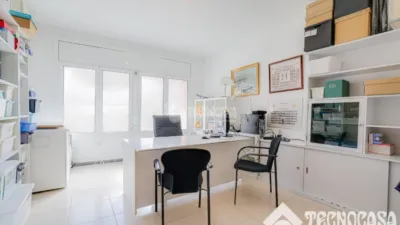 Flat in Centre photo 10