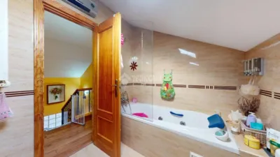 Casa unifamiliar en El Casar photo 33