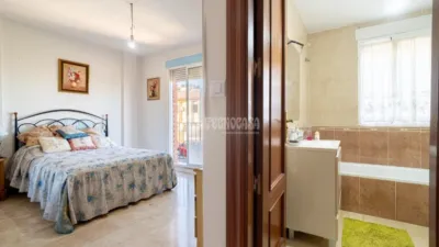Semi-detached house in Jun photo 13