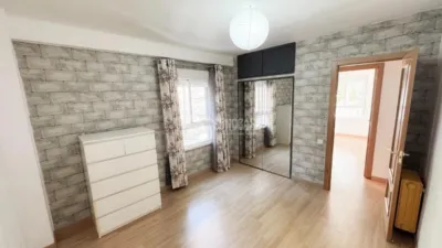 Apartment in Alameda de Osuna photo 3
