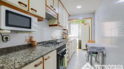 Apartment in El Mas Ratés-La Montserratina-El Ginestar photo 8