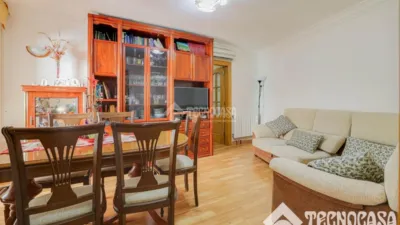 Apartment in El Mas Ratés-La Montserratina-El Ginestar photo 4