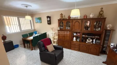 Terraced house on Avenida del Calvario photo 2