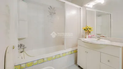 Apartment on Carrer de Santa Marta photo 9