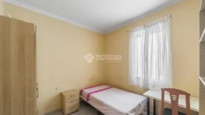 Apartment in Plaza de las Cortes photo 9