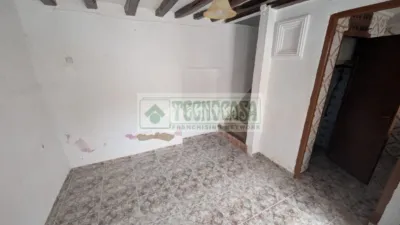 Terraced house in Cuevas del Becerro photo 5