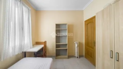 Apartment in Plaza de las Cortes photo 10
