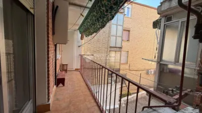 Flat on Reina Mercedes Street photo 4