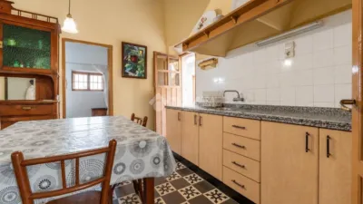 Single-family home on Calle de García Álvarez photo 9