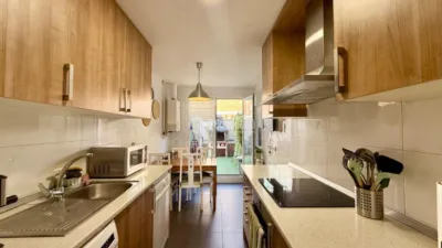 Terraced house in Marchamalo photo 3