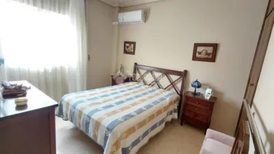 Casa pareada en Palmete photo 17