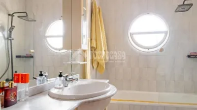 Semi-detached house in La Poveda photo 24