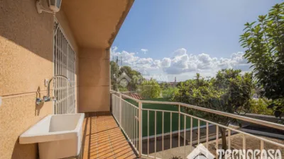 Semi-detached house in Sant Vicenç dels Horts photo 2