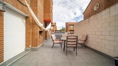 Semi-detached house in La Poveda photo 11