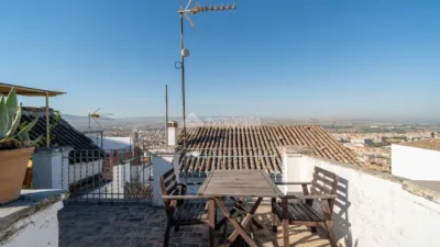 Semi-detached house in San Ildefonso (Hospital Real) photo 46