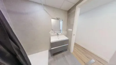Flat in En Corts photo 14