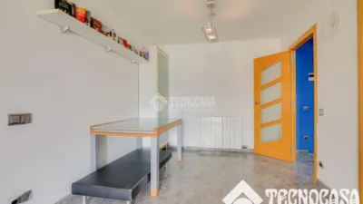 Apartment in Singuerlín-Les Oliveres-Can Franquesa-Guinardera photo 6